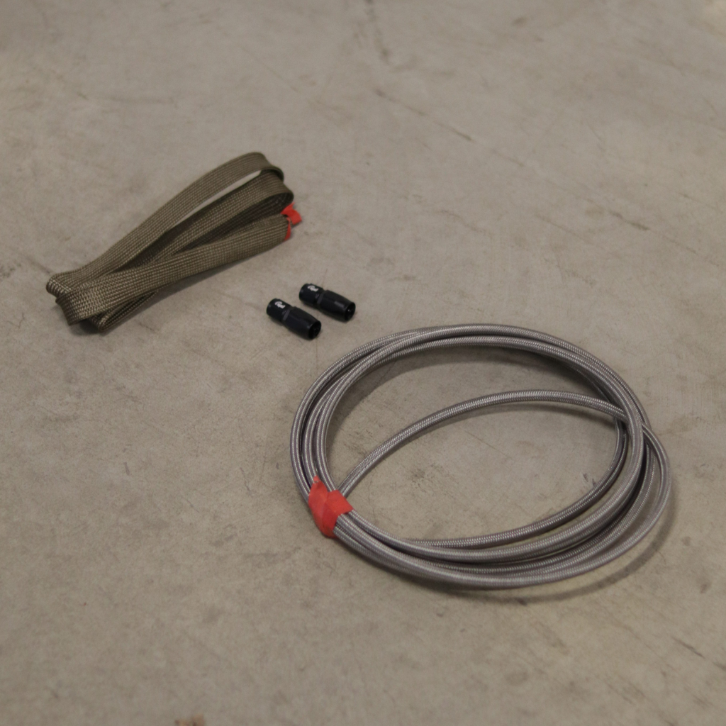 Oil in Kit Turbo 2 x Straight AN4 + Heat protection sock
