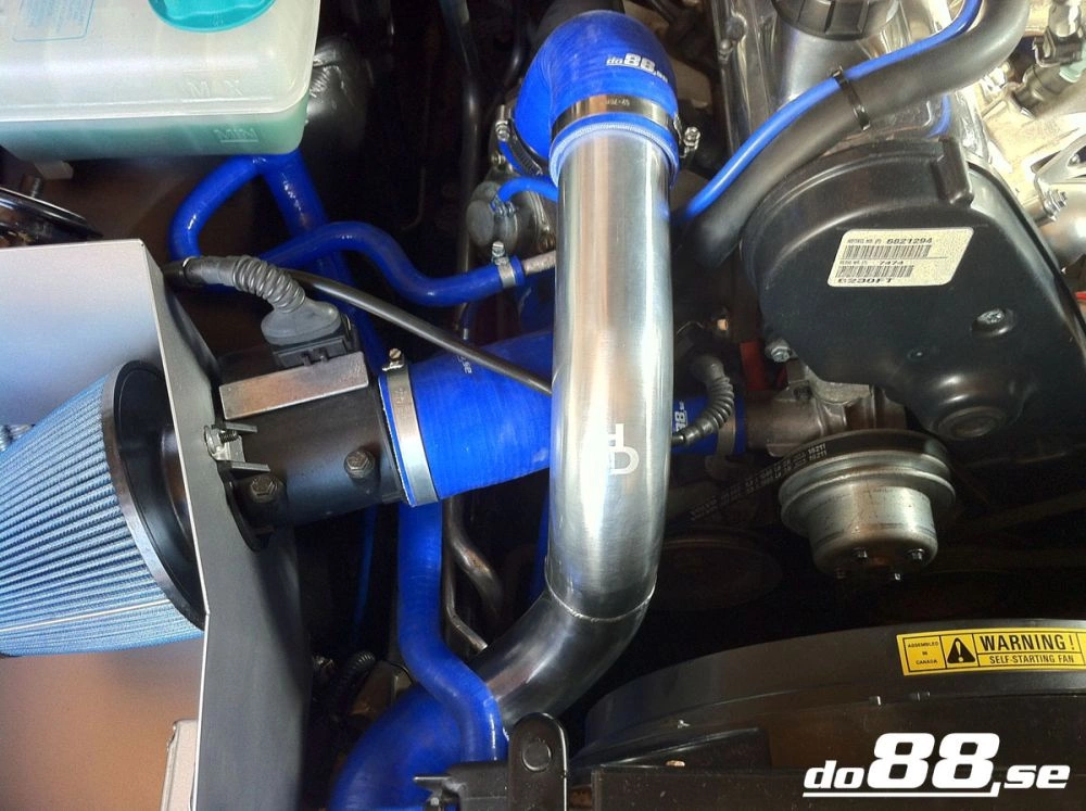 Volvo 7/940 Turbo Central connection pipe kit, blue hoses, standard throttle body