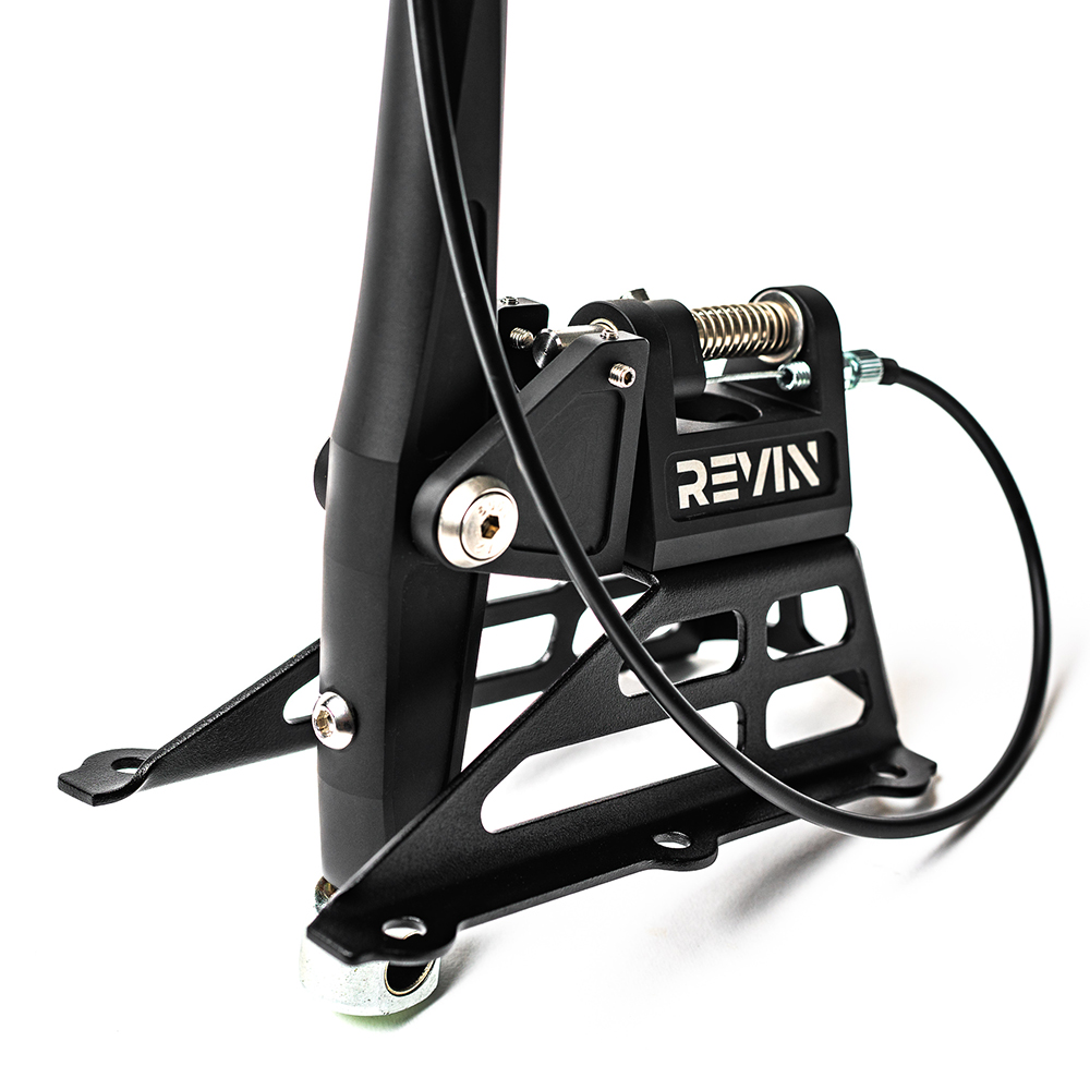 Revin Short shift black STREET