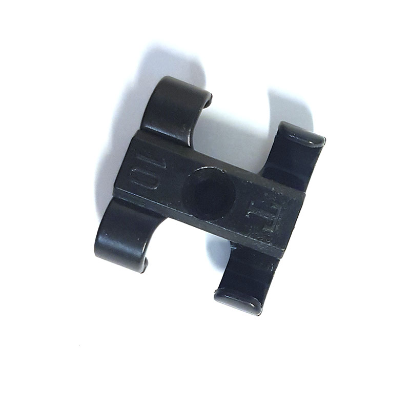 Ignition cable clip