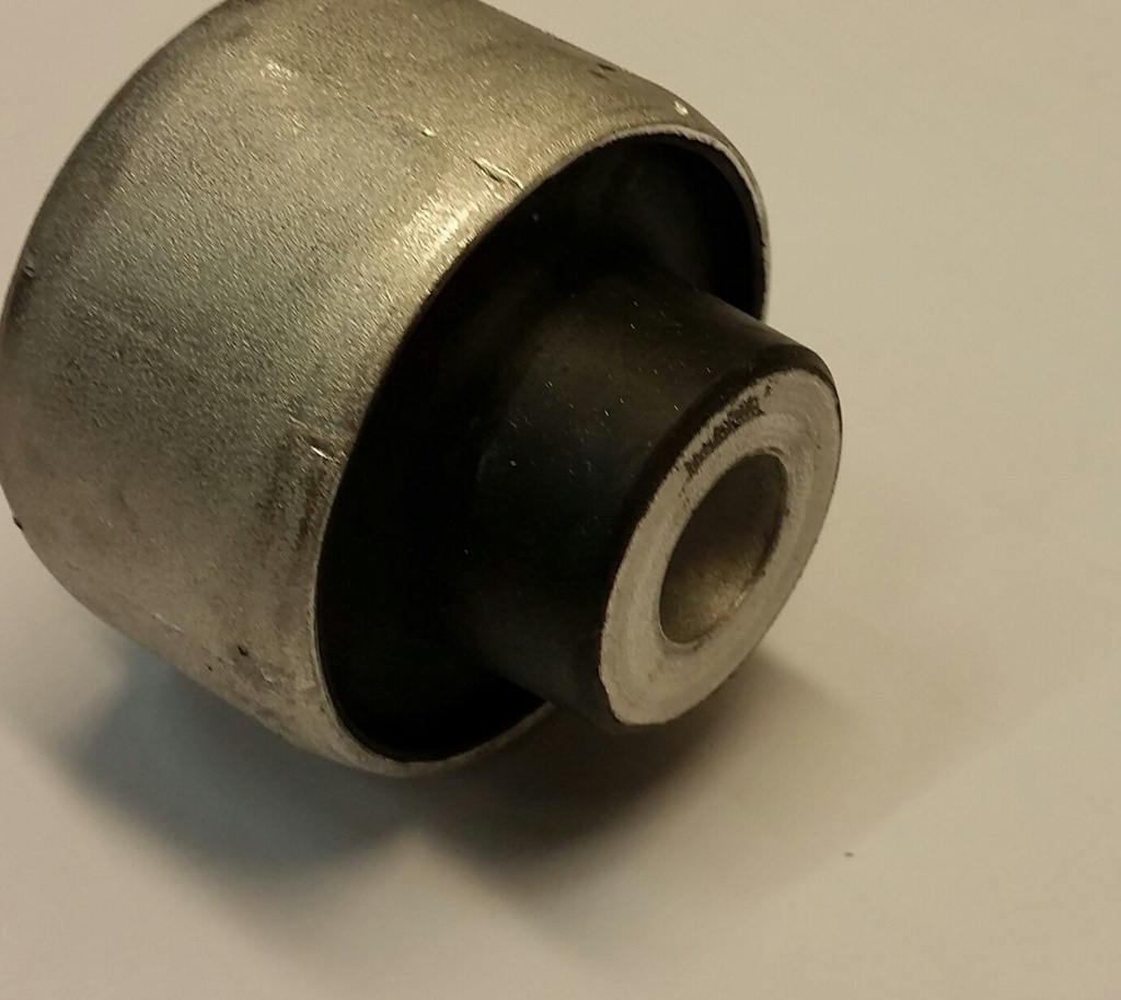 Volvo V70N / S60N Rear control arm bushing, front axle