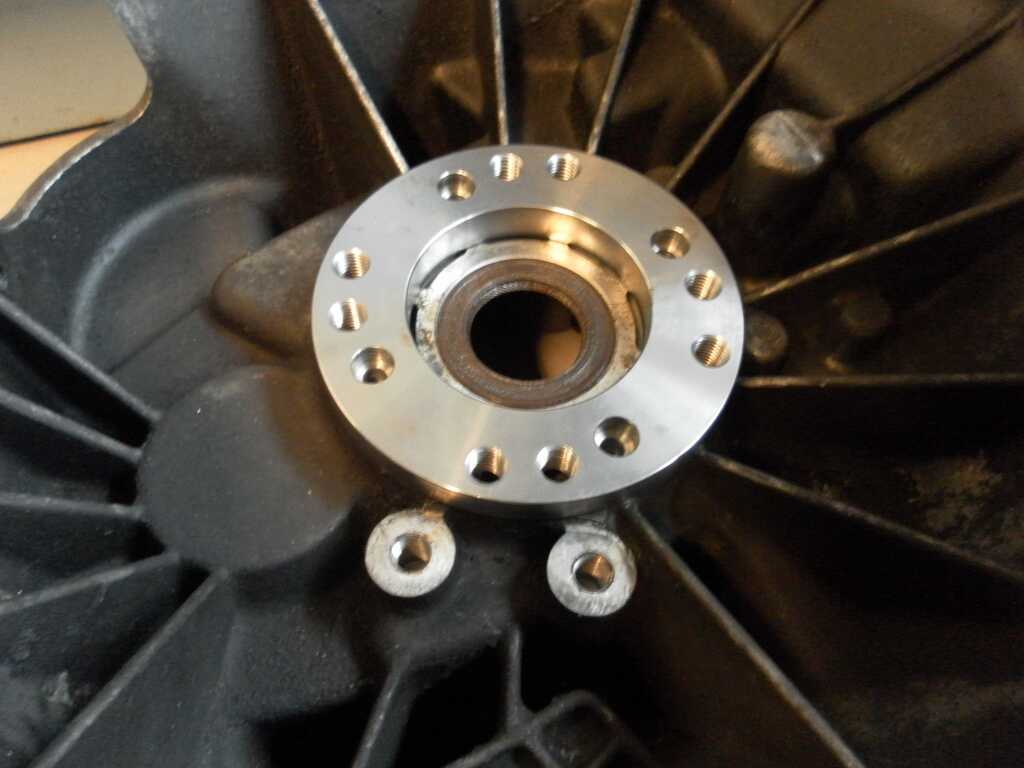 Toyota 2JZ V160 adapter hydraulic release bearing
