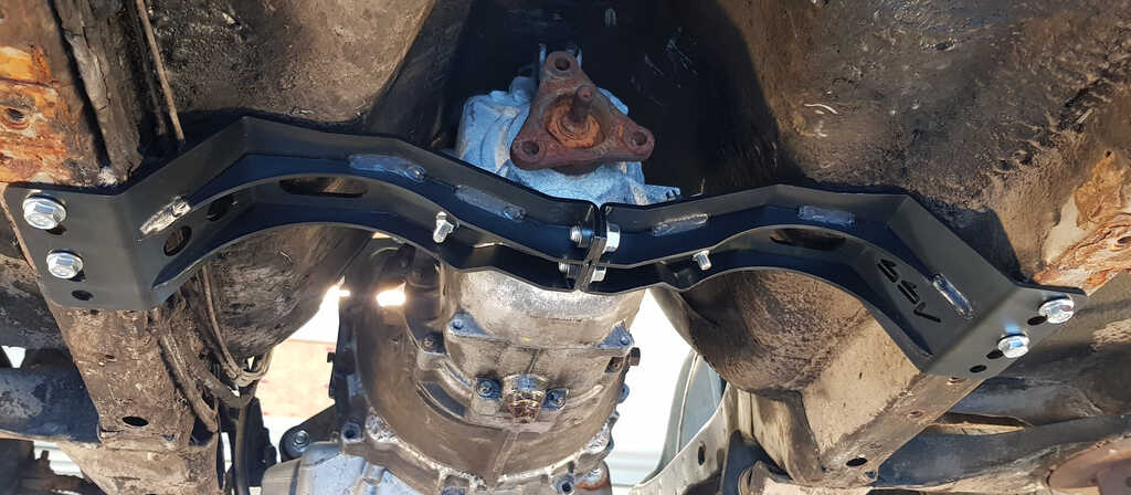 Gearbox mount BMW ZF 5vxl - Volvo 240